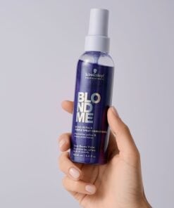 Schwarzkopf Blond Me Bond Repair Purple Spray Conditioner - In Sfeerbeeld - Vakkappers