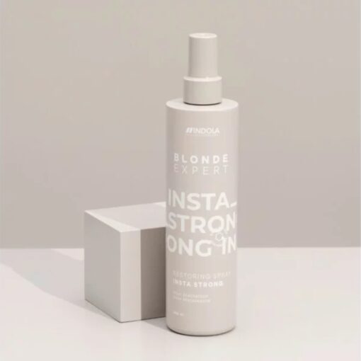 Indola Blonde Expert Insta Strong Restoring Spray 300ml - Sfeerbeeld 2 Vakkappers