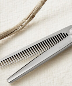 Tondeo Premium Line Orgaenic One 32 Coupeschaar - Sfeerbeeld Vakkappers