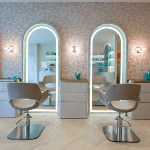 Glam Volendam Kaptafel - Hero Vakkappers